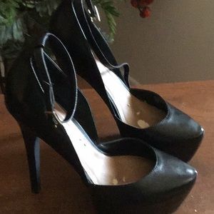 Steve Madden nearly new shoes